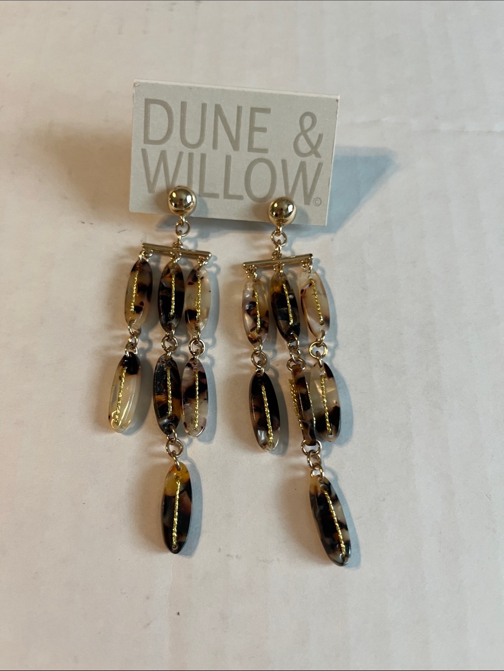 Dune & Willow Gold-Tone Tortoiseshell Drop Earrings NWT